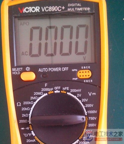 数字万用表怎么测电压1