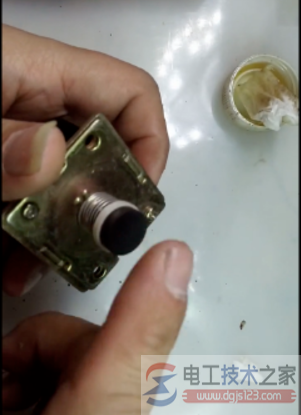 燃气热水器电磁阀检测与修理方法