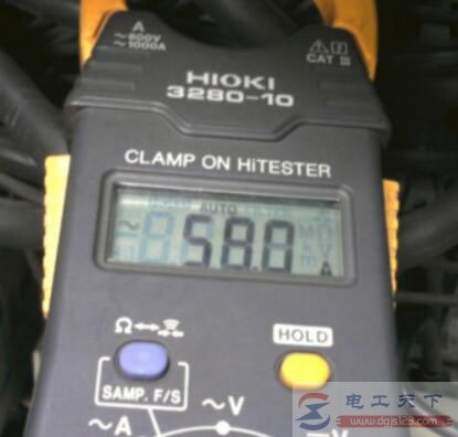 用万用表测量直流电压的方法