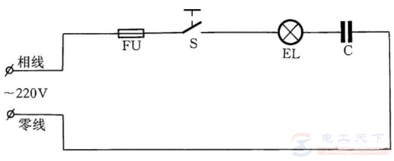低压小灯泡与电容串联后接入220V电源的方法