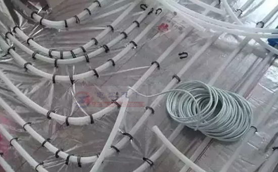 电线穿管工具穿线器的用法，电工规范穿线法的注意事项