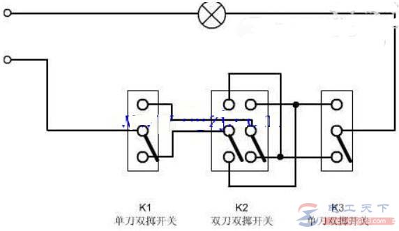 三开双控开关怎么接线，一例三开双控开关的接线实物图