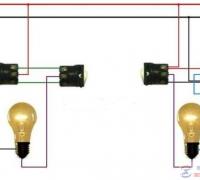 双联开关二种双控电路图示例