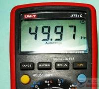 怎么用数字万用表测电源频率？
