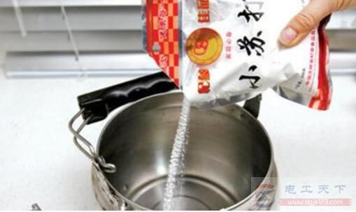 热水壶水垢太多怎么办，热水壶轻松去水垢的三种方法