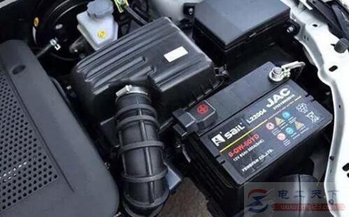 汽车12V55AH电瓶能不能改用12V60AH电瓶