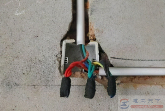 怎么查墙里电线的漏电位置，跟着电工老师傅学查漏电
