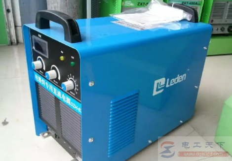 电渣压力焊机的使用要求，电焊作业的规范要求