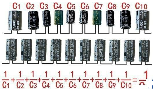 十个电容串联在一起有什么结果